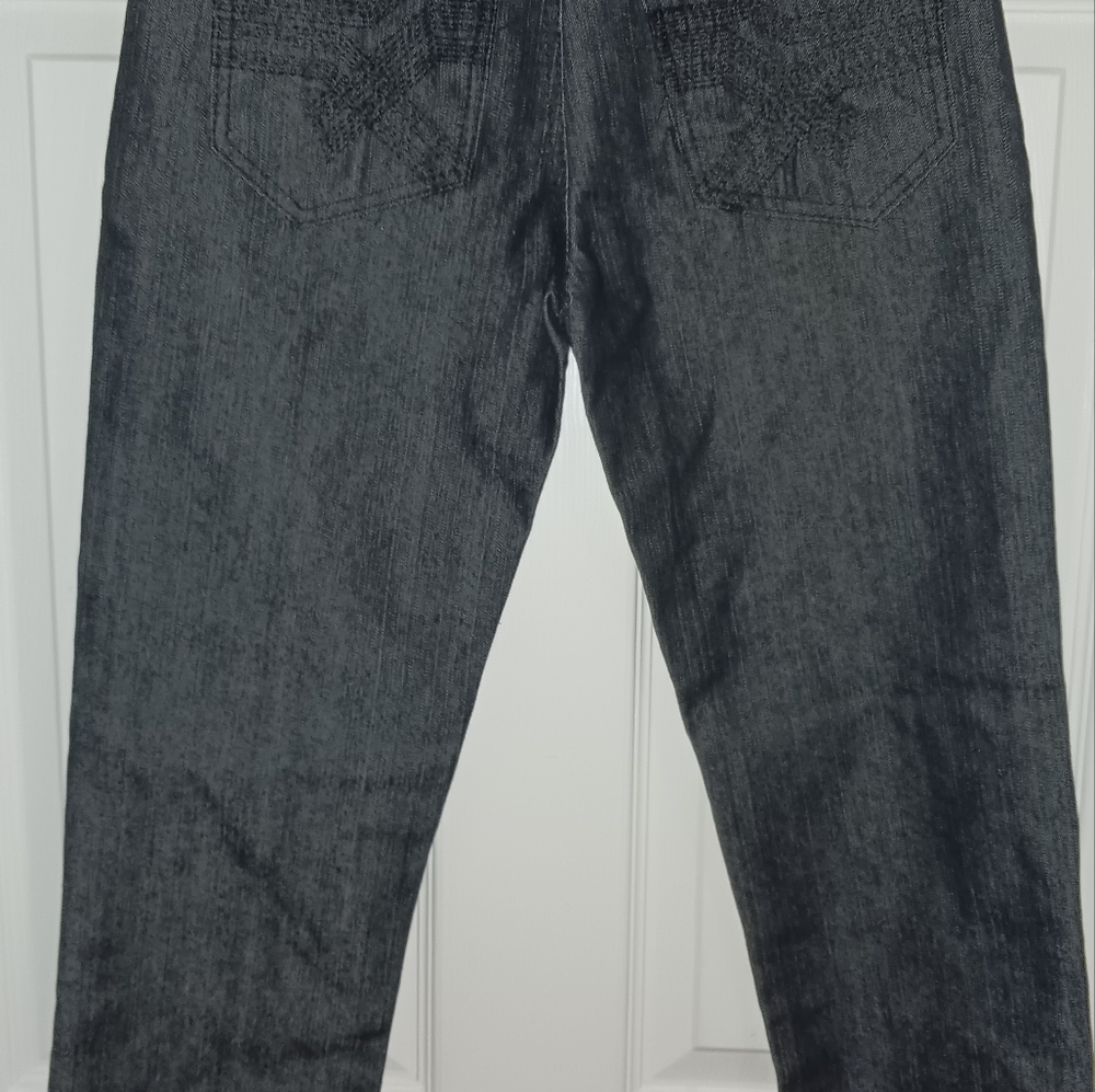 Jeans - Picture 2 of 2